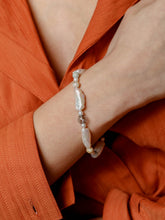 Load image into Gallery viewer, Mona Bracelet
