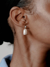 Load image into Gallery viewer, Clementine Earrings in Sterling Silver
