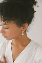 Load image into Gallery viewer, Small Pearl Hoops in Gold
