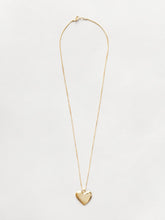 Load image into Gallery viewer, Amourette Necklace in Gold
