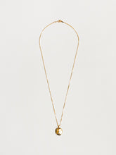 Load image into Gallery viewer, Evelyn Necklace in Gold
