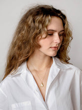 Load image into Gallery viewer, Le Chat Necklace in Gold
