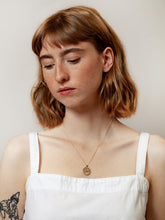 Load image into Gallery viewer, Lumen Necklace in Gold

