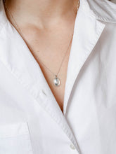 Load image into Gallery viewer, Theo Pendant in Sterling Silver
