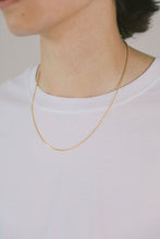 Load image into Gallery viewer, Box Chain in Gold
